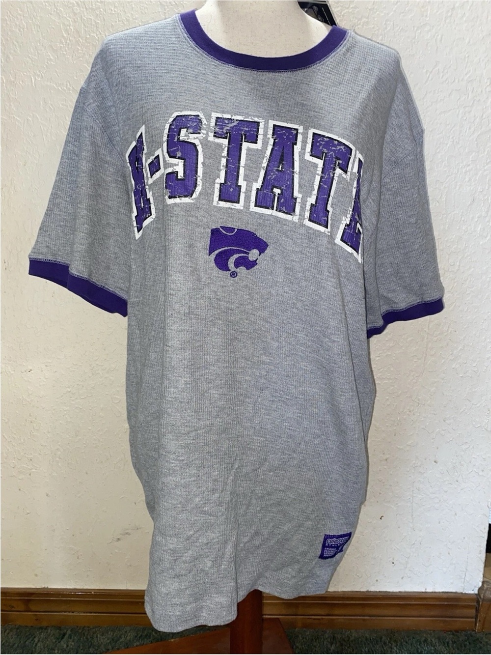Colosseum Gray & Purple K-State Short Sleeve Tee